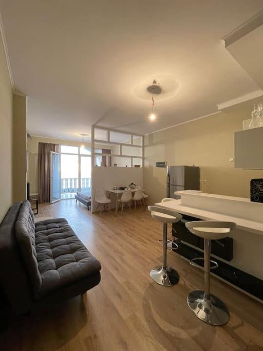 Sea View Studio Apartment In Gonio-Kvariati Buitenkant foto