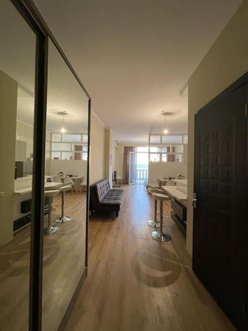 Sea View Studio Apartment In Gonio-Kvariati Buitenkant foto
